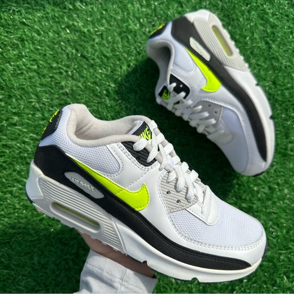 Nike Shoes - Nike Air Max 90 Ltr White Black /Hot Lime